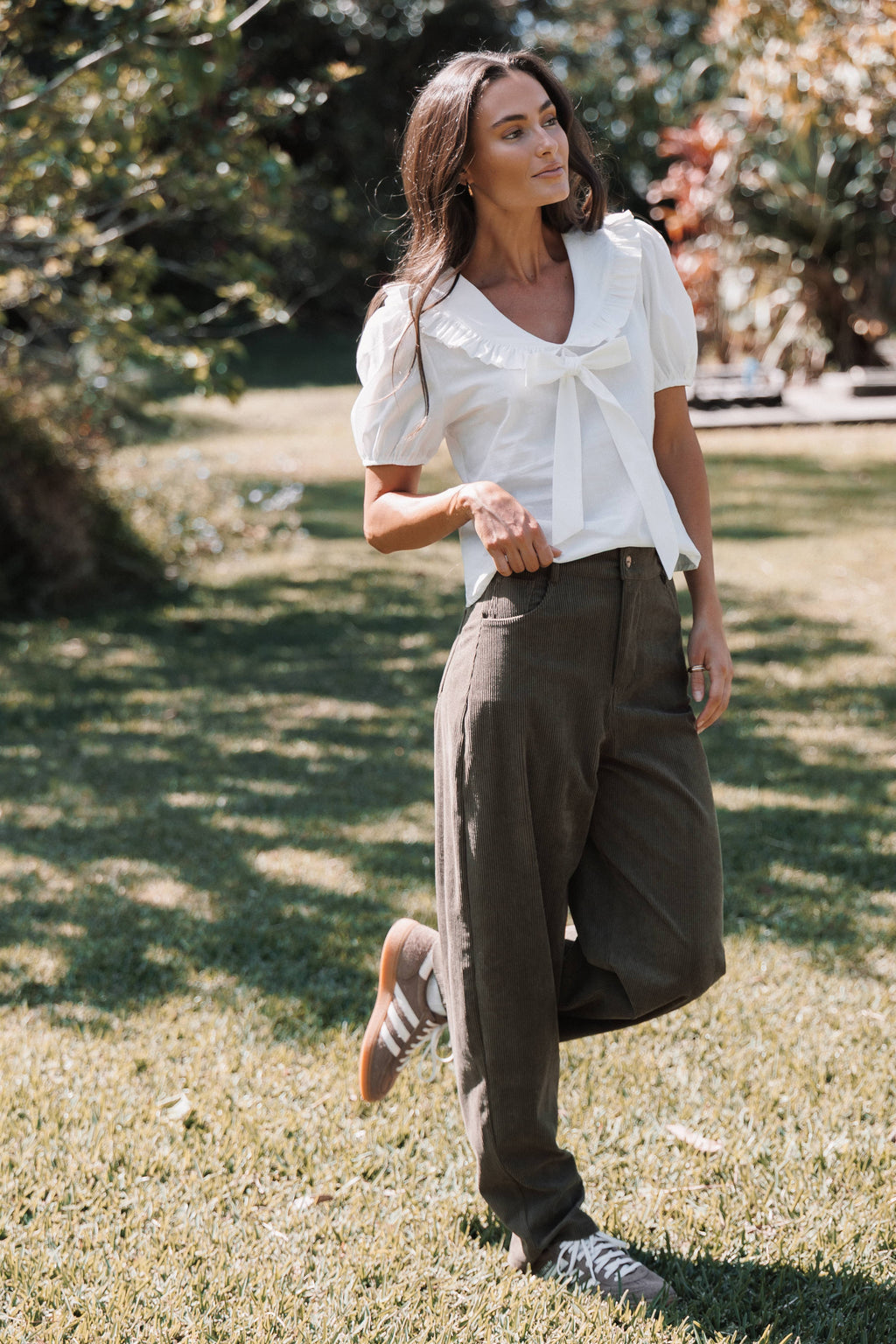 BOTTOMS Hillary Barrel Leg Jeans - Olive Corduroy