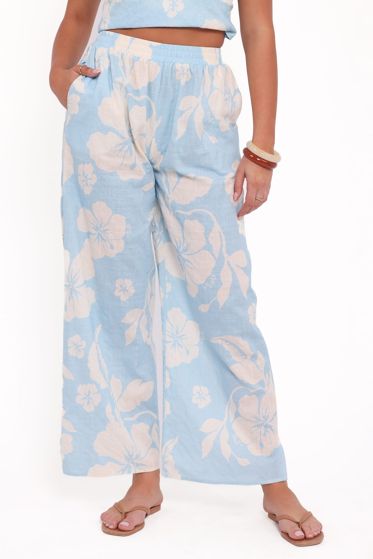 Petal and Pup USA BOTTOMS Lourdes Wide Leg Pant - Blue Hibiscus