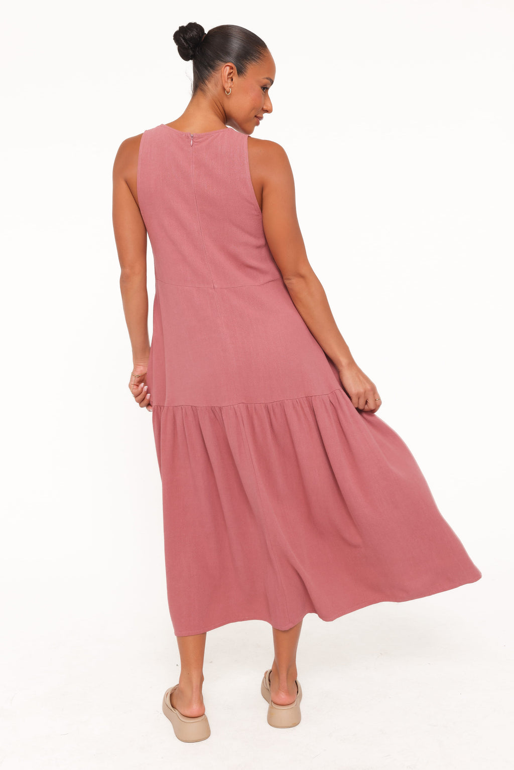 Petal and Pup USA DRESSES Almudena Midi Dress - Mauve