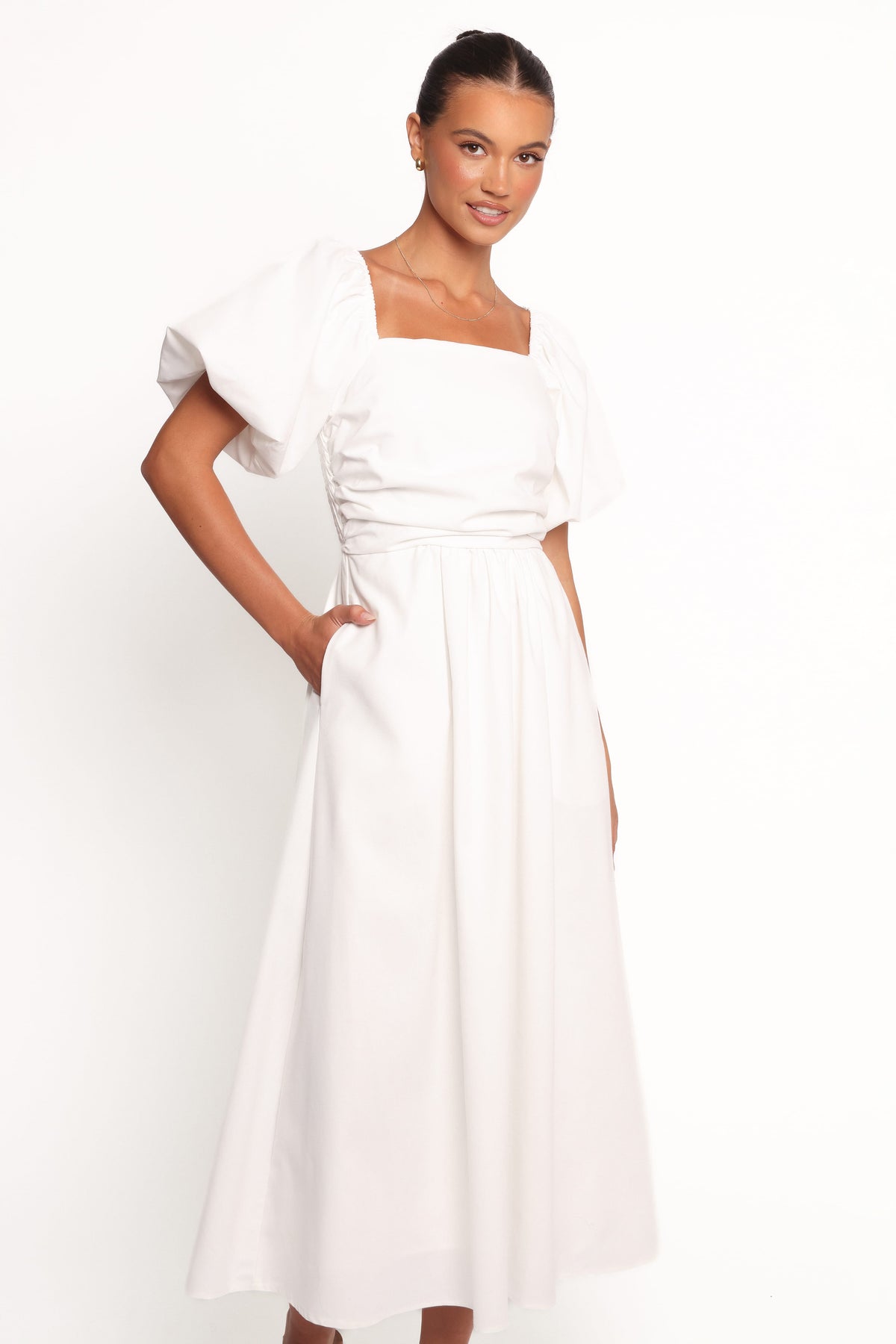 Petal and Pup USA DRESSES Clo Puff Sleeve Midi Dress - White