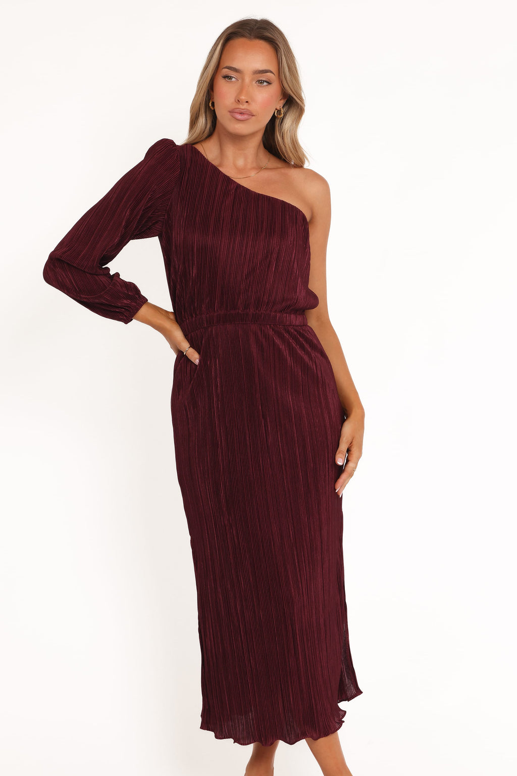 Petal and Pup USA DRESSES Pontee One Shoulder Pleated Midi Dress - Burgundy