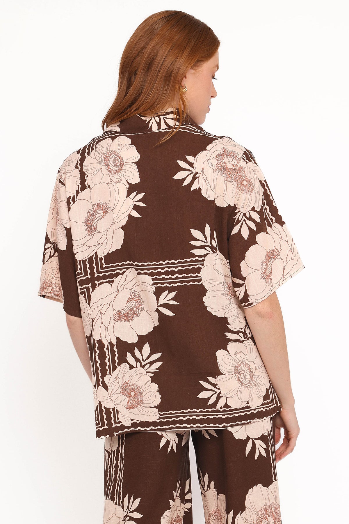 Petal and Pup USA TOPS Bernadine Short Sleeve Shirt - Brown Floral
