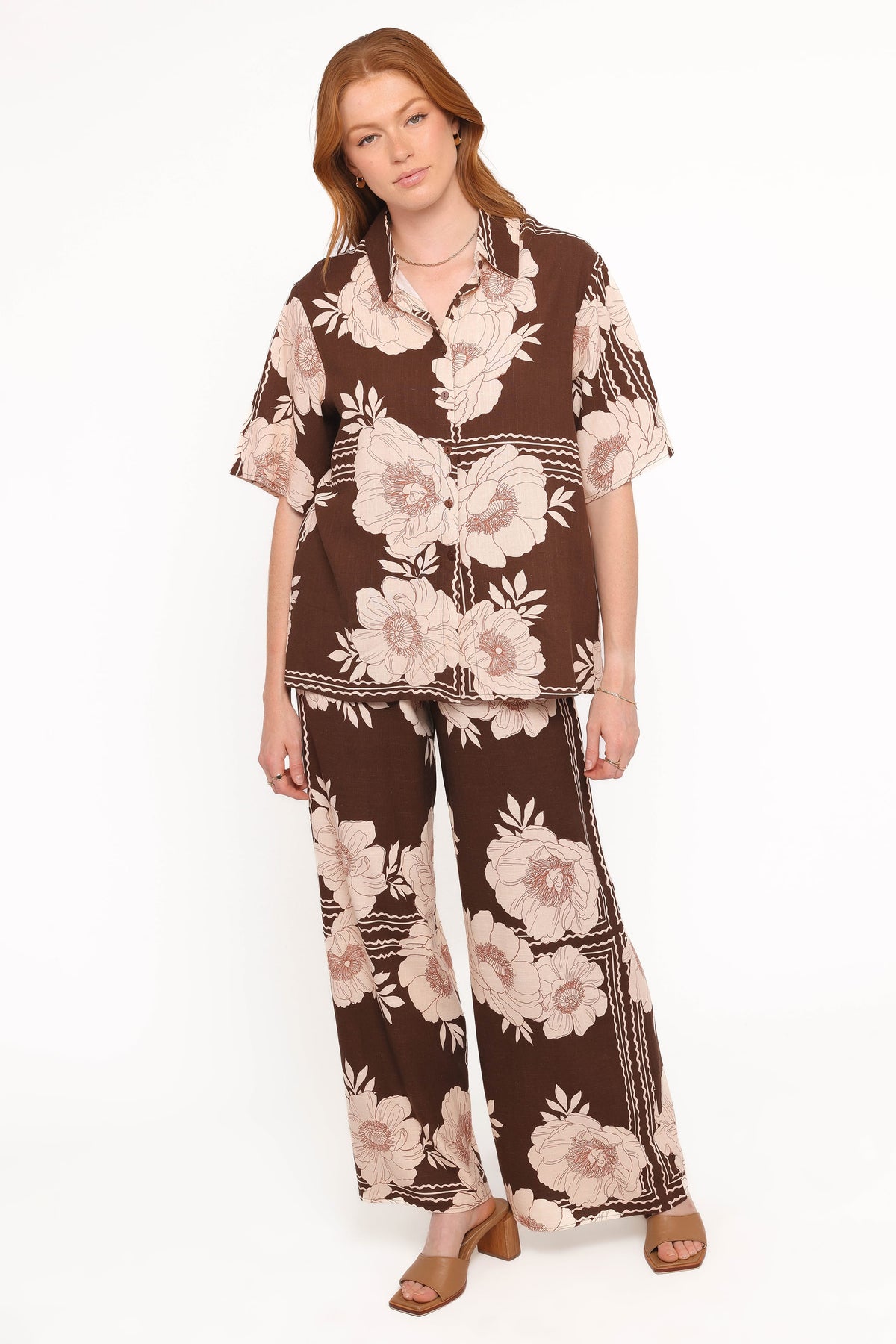 Petal and Pup USA TOPS Bernadine Short Sleeve Shirt - Brown Floral