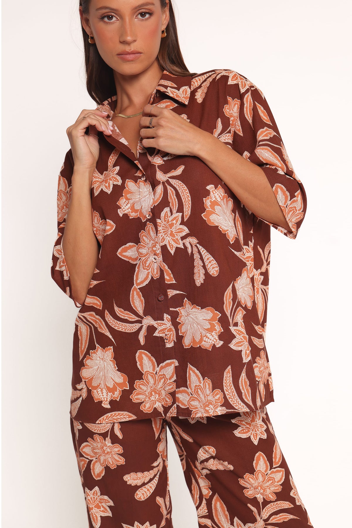 Petal and Pup USA TOPS Samira Short Sleeve Shirt - Orange Floral
